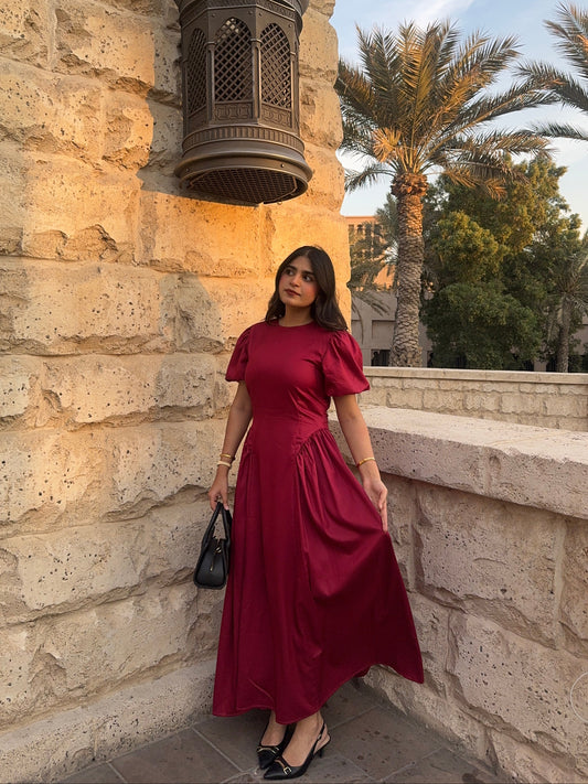 HUM14 - Red Maroon Waist cinched dress (front)